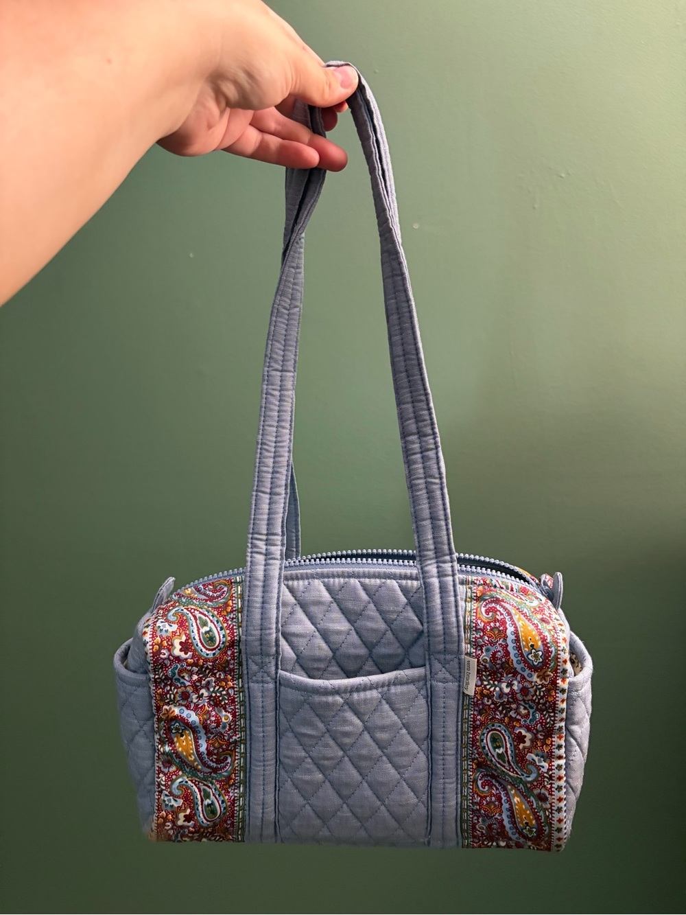 Vera Bradley Classic 100 in Chambray